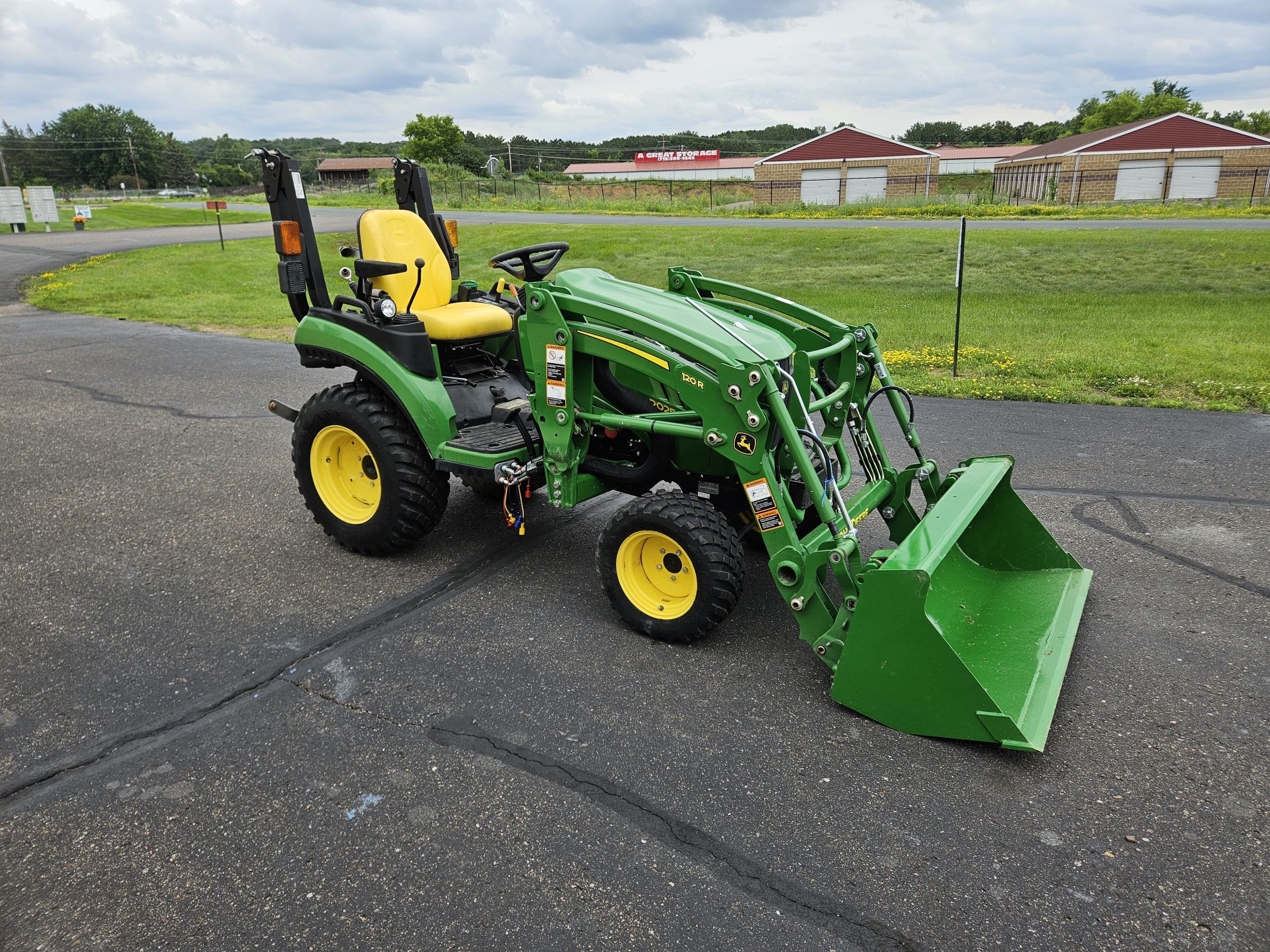 2018 John Deere 2025r Valley Equipment